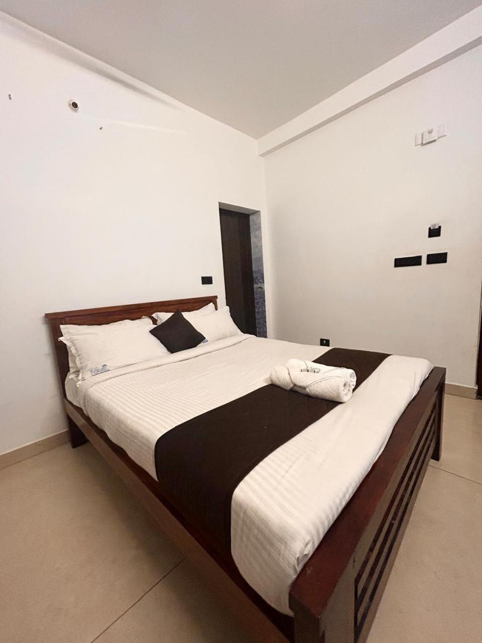 Hotel The Ocean Grand Pondicherry Esterno foto