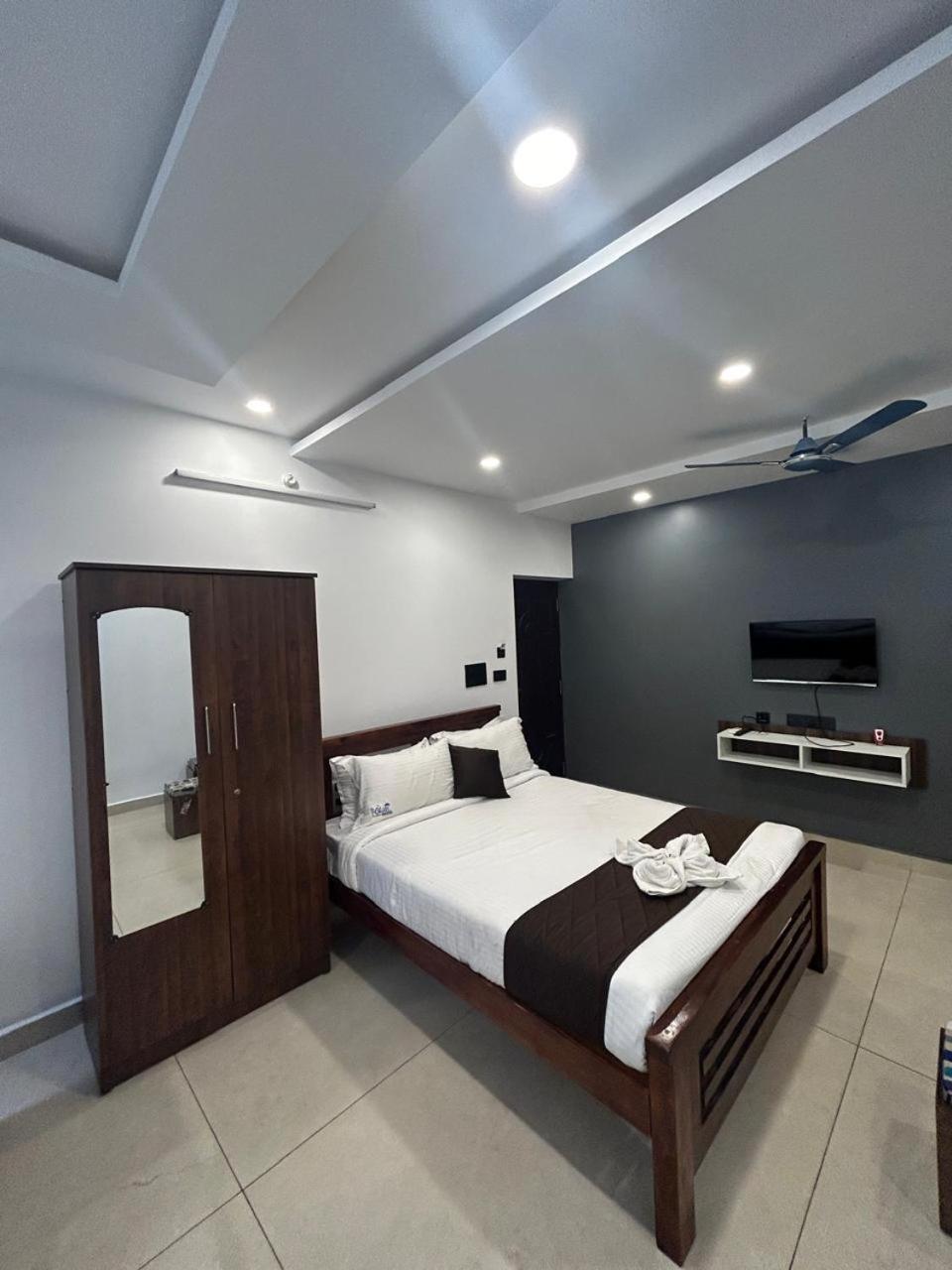 Hotel The Ocean Grand Pondicherry Esterno foto