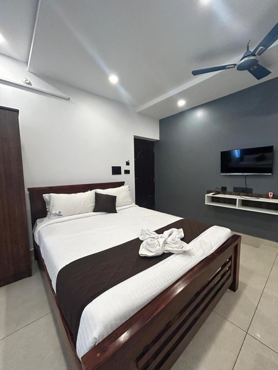 Hotel The Ocean Grand Pondicherry Esterno foto