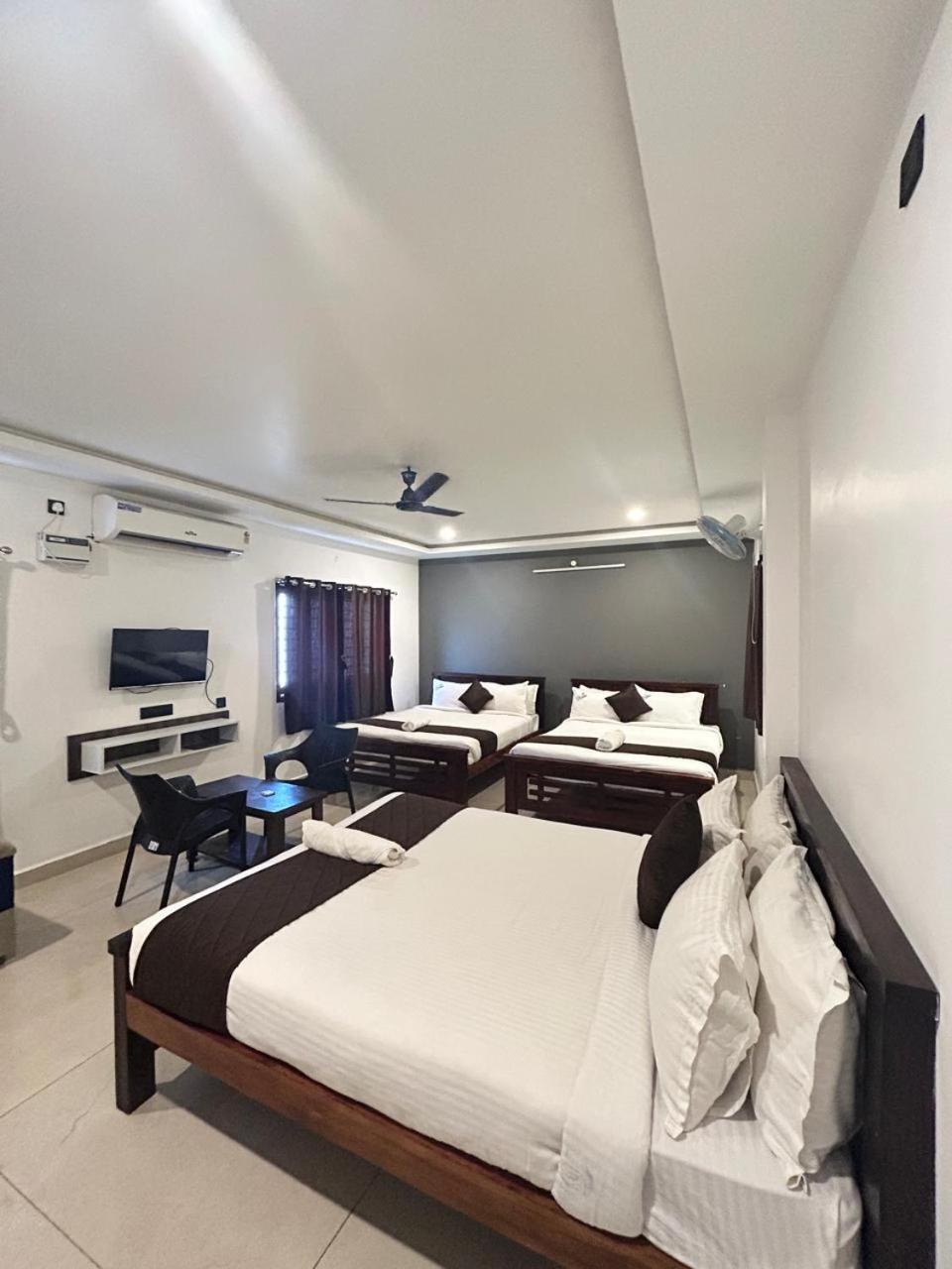 Hotel The Ocean Grand Pondicherry Esterno foto